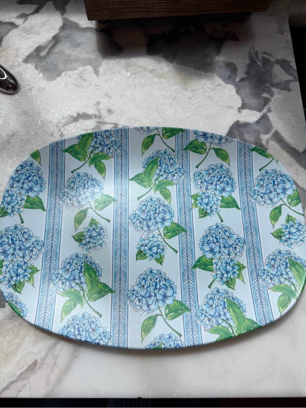USED ONCE | Retired Mariposa Hydrangea Serving Tray | Made in USA